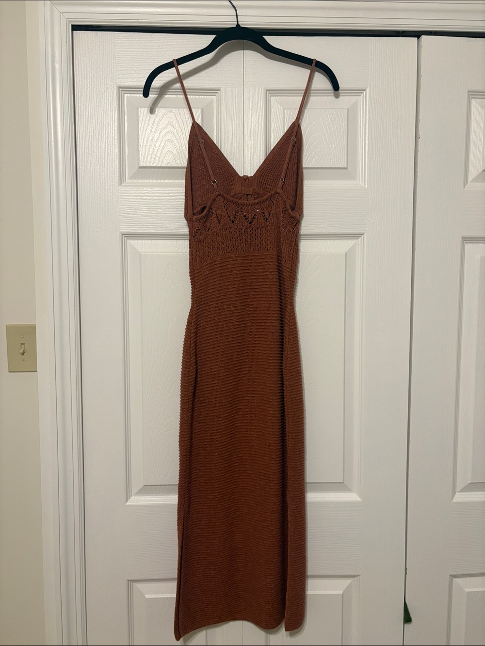Abercrombie & Fitch Burnt Orange Knit Spaghetti-Strap Midi Dress - Picture 2 of 3